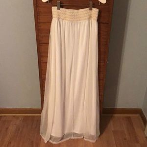 Stunning white long skirt